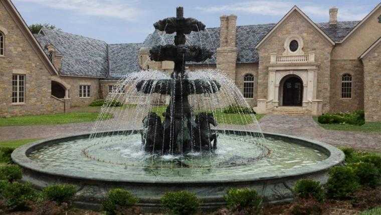 5 Easy Tips for Your Outdoor Fountain Care