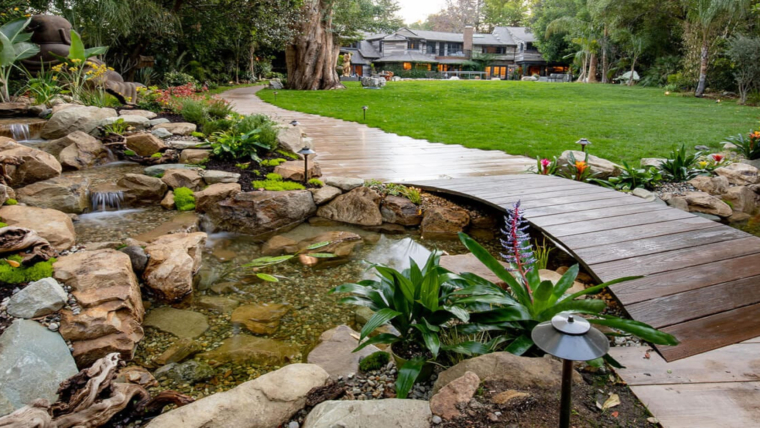 The 10 Do’s And Don’ts Of Outdoor Ponds